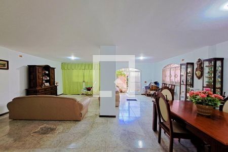 Sala de casa à venda com 3 quartos, 178m² em Engenho Novo, Rio de Janeiro
