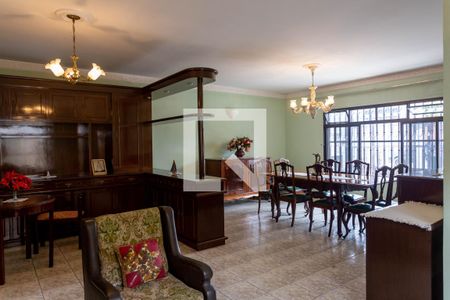 Sala de casa à venda com 3 quartos, 220m² em Vila Moinho Velho, São Paulo