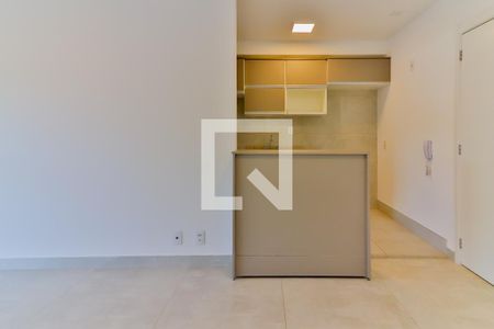 Sala de apartamento para alugar com 2 quartos, 68m² em Vila Sônia, São Paulo
