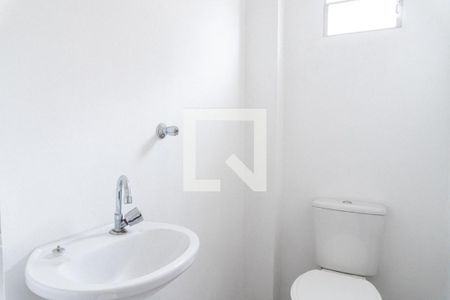 Banheiro de casa para alugar com 1 quarto, 35m² em Jabaquara, São Paulo
