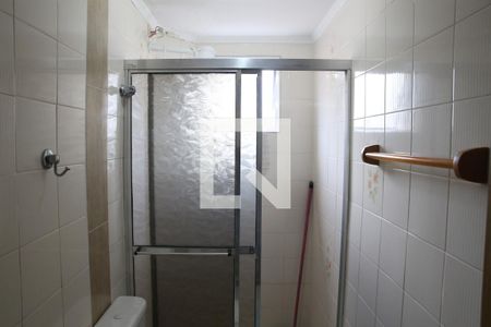 Banheiro suite de apartamento para alugar com 2 quartos, 107m² em Vila Caiçara, Praia Grande