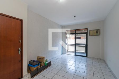 Sala de apartamento para alugar com 3 quartos, 91m² em Ramos, Rio de Janeiro