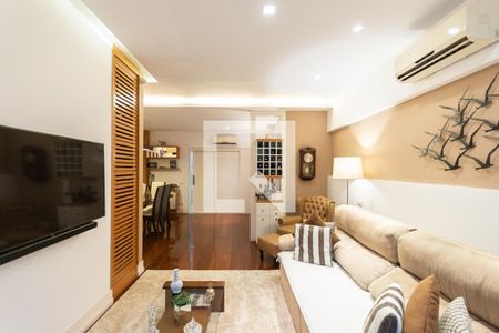 Sala de apartamento à venda com 4 quartos, 135m² em Tijuca, Rio de Janeiro