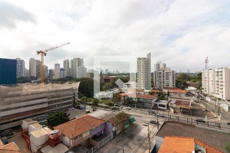 Varanda de kitnet/studio à venda com 1 quarto, 36m² em Chácara Santo Antônio, São Paulo