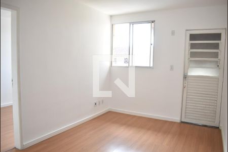 Sala de apartamento para alugar com 2 quartos, 49m² em Campo Grande, Rio de Janeiro