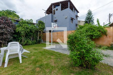 Quintal de casa de condomínio à venda com 4 quartos, 300m² em Vargem Grande, Rio de Janeiro