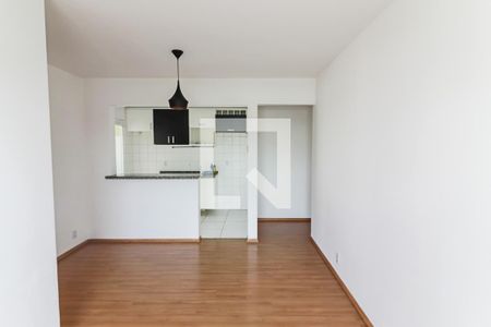 Sala de apartamento para alugar com 3 quartos, 70m² em Vila Butantã, São Paulo