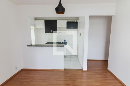 Sala de apartamento para alugar com 3 quartos, 70m² em Vila Butantã, São Paulo