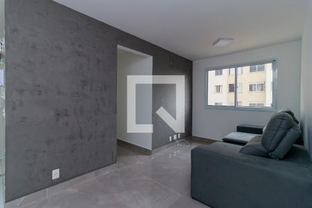 Sala  de apartamento para alugar com 2 quartos, 42m² em Jardim Germânia, São Paulo