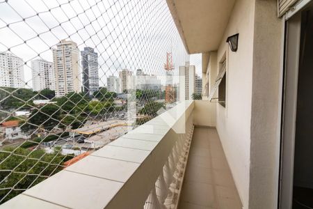 Varanda de apartamento à venda com 3 quartos, 100m² em Chácara Santo Antônio (zona Sul), São Paulo