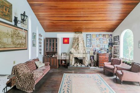 Sala Estar / Jantar / TV de casa à venda com 4 quartos, 300m² em Caxingui, São Paulo