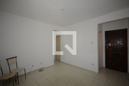 Sala de apartamento para alugar com 2 quartos, 45m² em Irajá, Rio de Janeiro