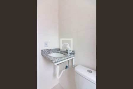 Apartamento à venda com 47m², 2 quartos e 1 vaga Apartamento à venda com 47m², 2 quartos e 1 vagaBanheiro