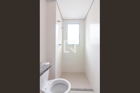 Apartamento à venda com 47m², 2 quartos e 1 vaga Apartamento à venda com 47m², 2 quartos e 1 vagaBanheiro