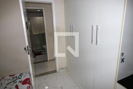 Apartamento à venda com 77m², 2 quartos e 2 vagas Apartamento à venda com 77m², 2 quartos e 2 vagasQuarto 1