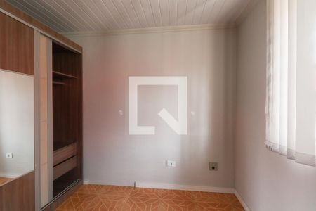 Quarto 1 de apartamento para alugar com 2 quartos, 45m² em Atuba, Curitiba