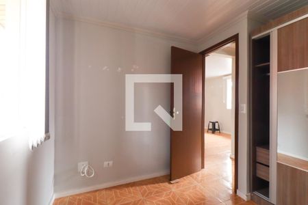 Quarto 1 de apartamento para alugar com 2 quartos, 45m² em Atuba, Curitiba