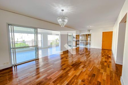 Sala de apartamento à venda com 4 quartos, 250m² em Vila Mariana, São Paulo