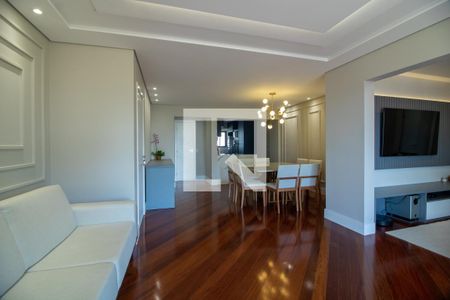 Sala de apartamento para alugar com 3 quartos, 140m² em Vila Suzana, São Paulo