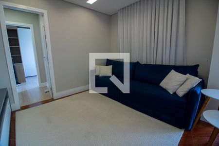 Sala de TV de apartamento para alugar com 3 quartos, 140m² em Vila Suzana, São Paulo