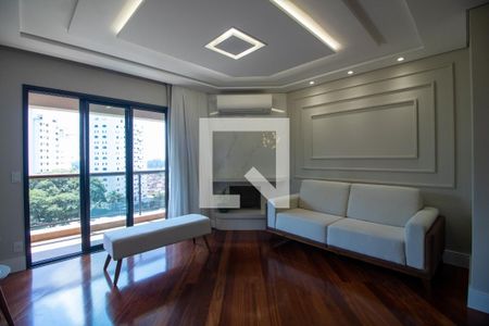 Sala de apartamento para alugar com 3 quartos, 140m² em Vila Suzana, São Paulo