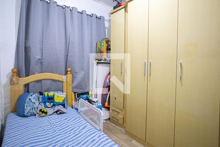 Quarto 2 de apartamento para alugar com 2 quartos, 49m² em Vila Ester, Carapicuíba