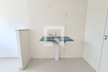 Sala / Cozinha /  Area de serviço de kitnet/studio à venda com 1 quarto, 28m² em Vila Ema, São Paulo