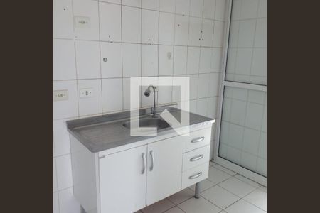 Cozinha de apartamento para alugar com 2 quartos, 50m² em Jardim Capri, Guarulhos