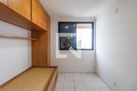 Quarto 1 de apartamento para alugar com 2 quartos, 73m² em Alphaville Industrial, Barueri