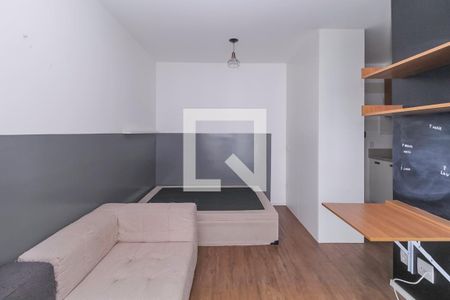 Sala de kitnet/studio para alugar com 1 quarto, 27m² em Vila Prudente, São Paulo