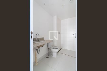 Apartamento à venda com 115m², 2 quartos e 1 vaga Apartamento à venda com 115m², 2 quartos e 1 vagaBanheiro da Suíte 1