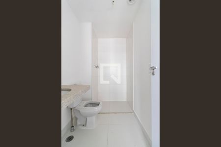 Apartamento à venda com 115m², 2 quartos e 1 vaga Apartamento à venda com 115m², 2 quartos e 1 vagaBanheiro da Suíte 1