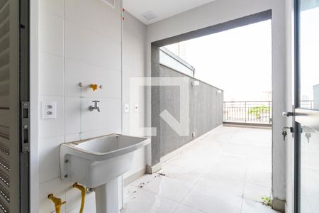 Apartamento à venda com 115m², 2 quartos e 1 vaga Apartamento à venda com 115m², 2 quartos e 1 vagaÁrea de Serviço
