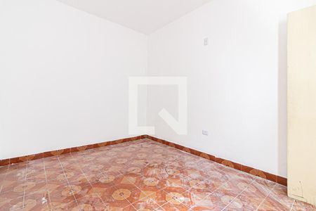 Quarto 2 de casa para alugar com 2 quartos, 80m² em Vila Euthalia, São Paulo