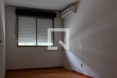 Quarto 1 de apartamento para alugar com 2 quartos, 48m² em Jardim Itu, Porto Alegre