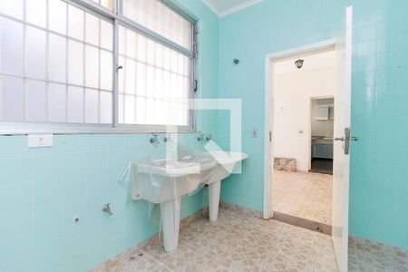 Casa para alugar com 900m², 4 quartos e 4 vagas Casa para alugar com 900m², 4 quartos e 4 vagasÁrea de Serviço