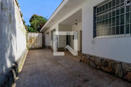 Casa para alugar com 900m², 4 quartos e 4 vagas Casa para alugar com 900m², 4 quartos e 4 vagasÁrea de Serviço
