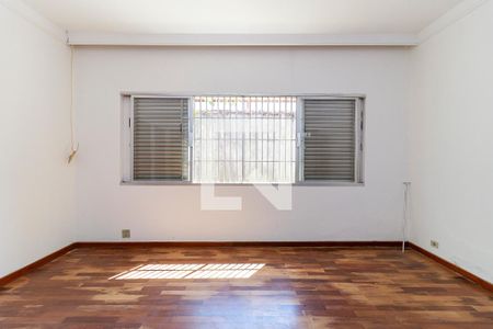 Casa para alugar com 900m², 4 quartos e 4 vagas Casa para alugar com 900m², 4 quartos e 4 vagasSuíte