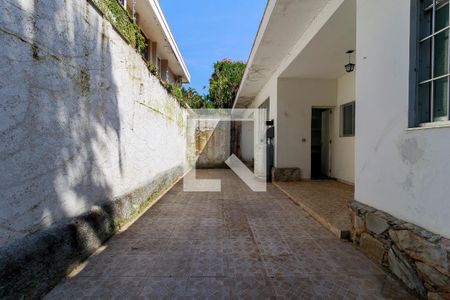 Casa para alugar com 900m², 4 quartos e 4 vagas Casa para alugar com 900m², 4 quartos e 4 vagasÁrea de Serviço