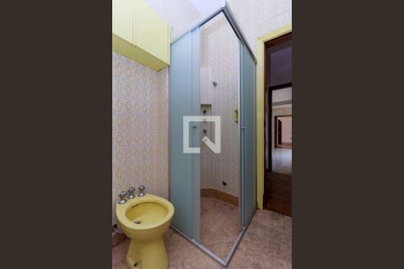 Casa para alugar com 900m², 4 quartos e 4 vagas Casa para alugar com 900m², 4 quartos e 4 vagasBanheiro 2