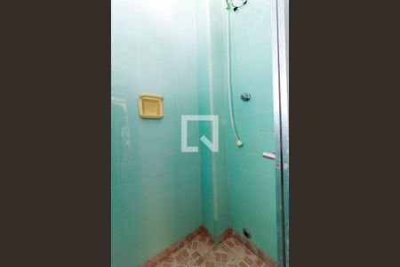 Casa para alugar com 900m², 4 quartos e 4 vagas Casa para alugar com 900m², 4 quartos e 4 vagasÁrea de Serviço - Banheiro