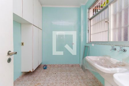 Casa para alugar com 900m², 4 quartos e 4 vagas Casa para alugar com 900m², 4 quartos e 4 vagasÁrea de Serviço