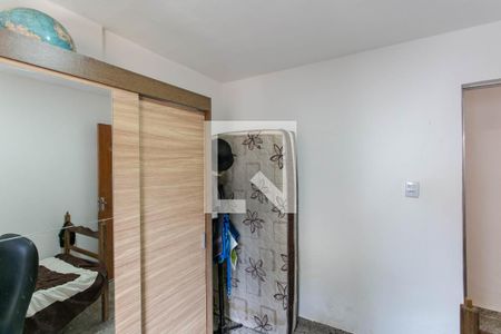 Quarto 2 de casa para alugar com 3 quartos, 210m² em São Gabriel, Belo Horizonte