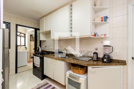 Apartamento para alugar com 102m², 3 quartos e 2 vagas Apartamento para alugar com 102m², 3 quartos e 2 vagasCozinha