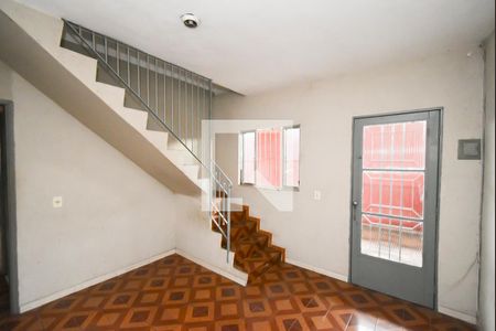Sala 1 de casa à venda com 7 quartos, 300m² em Vila Medeiros, São Paulo