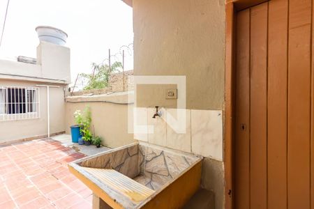 Casa à venda com 300m², 5 quartos e 2 vagas Casa à venda com 300m², 5 quartos e 2 vagasÁrea de Serviço