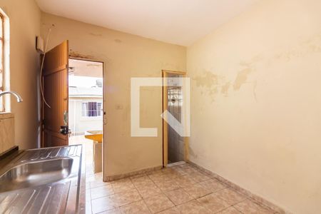 Casa à venda com 300m², 5 quartos e 2 vagas Casa à venda com 300m², 5 quartos e 2 vagasCozinha 2