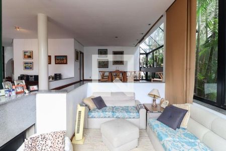 Casa à venda com 6 quartos, 501m² em Vila Ida, São Paulo