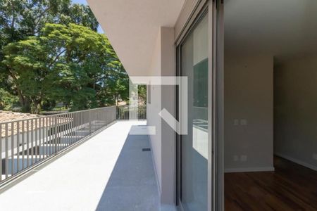 Casa à venda com 4 quartos, 371m² em Alto de Pinheiros, São Paulo