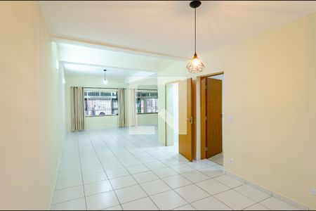 Sala de casa para alugar com 4 quartos, 300m² em Vila do Encontro, São Paulo
